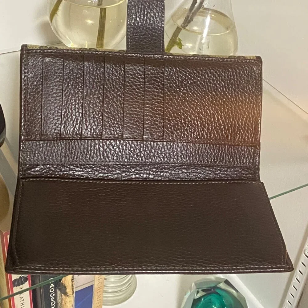 Gucci GG Coated Canvas Leather Continental Bifold Wallet in Tan Brown with Chain - Picture 6 of 10